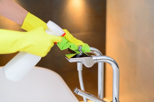Hot water extraction cleaning for carpets in a W6 property
