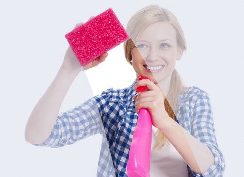 Local oven cleaning for family kitchens and rental properties in W6