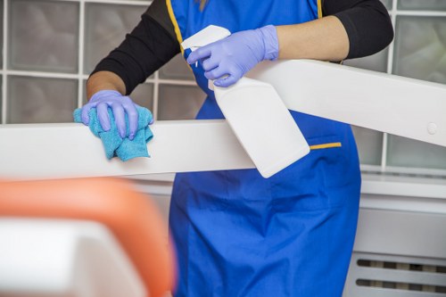 Professional cleaning of tiled flooring in W6